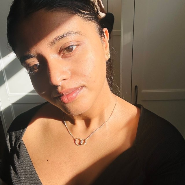 Adhiti
